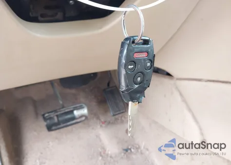 2010 Honda Accord 2.4 Ex-L z USA, uszkodzony, nr VIN 1HGCP2F87AA012631